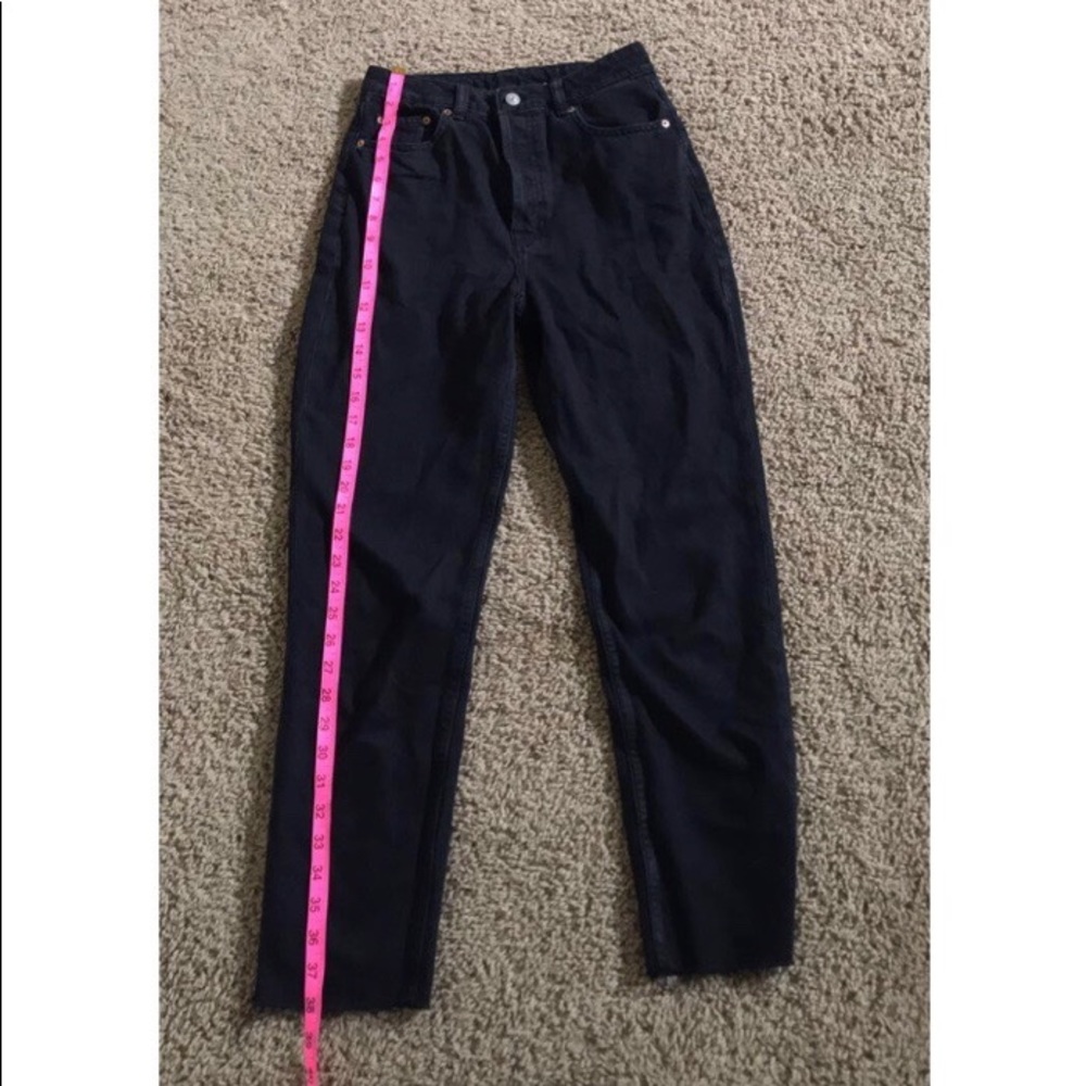 cute black high waisted mom jeans